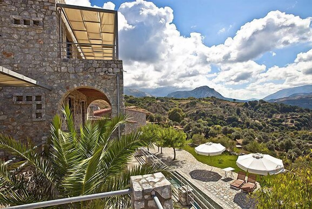 Aoritis Villas