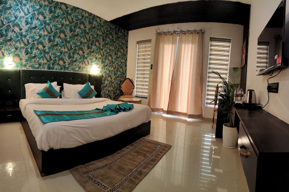 The Pinaki resort & Club
