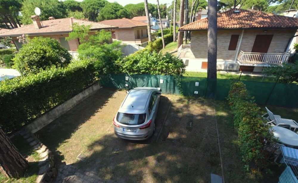 Lovely Flat With Balcony and Private Parking Space 50mt From the sea in Lignano