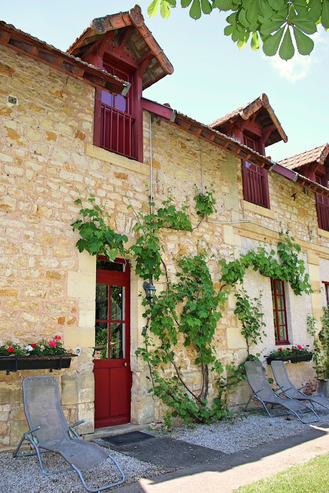 Le Pavillon de St. Agnan