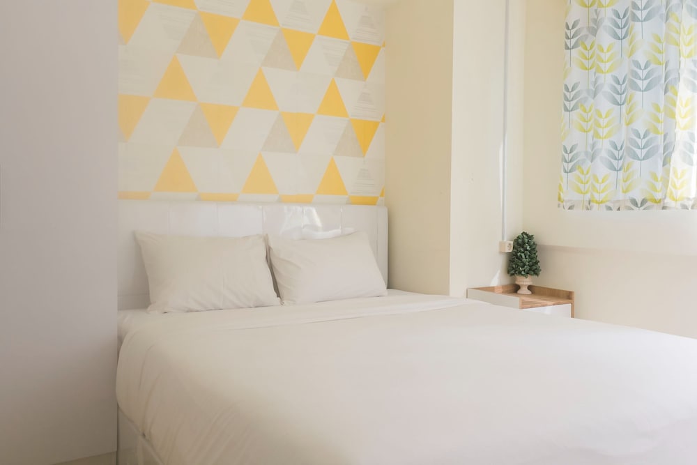 Comfort 2Br At Meikarta Apartment view 4