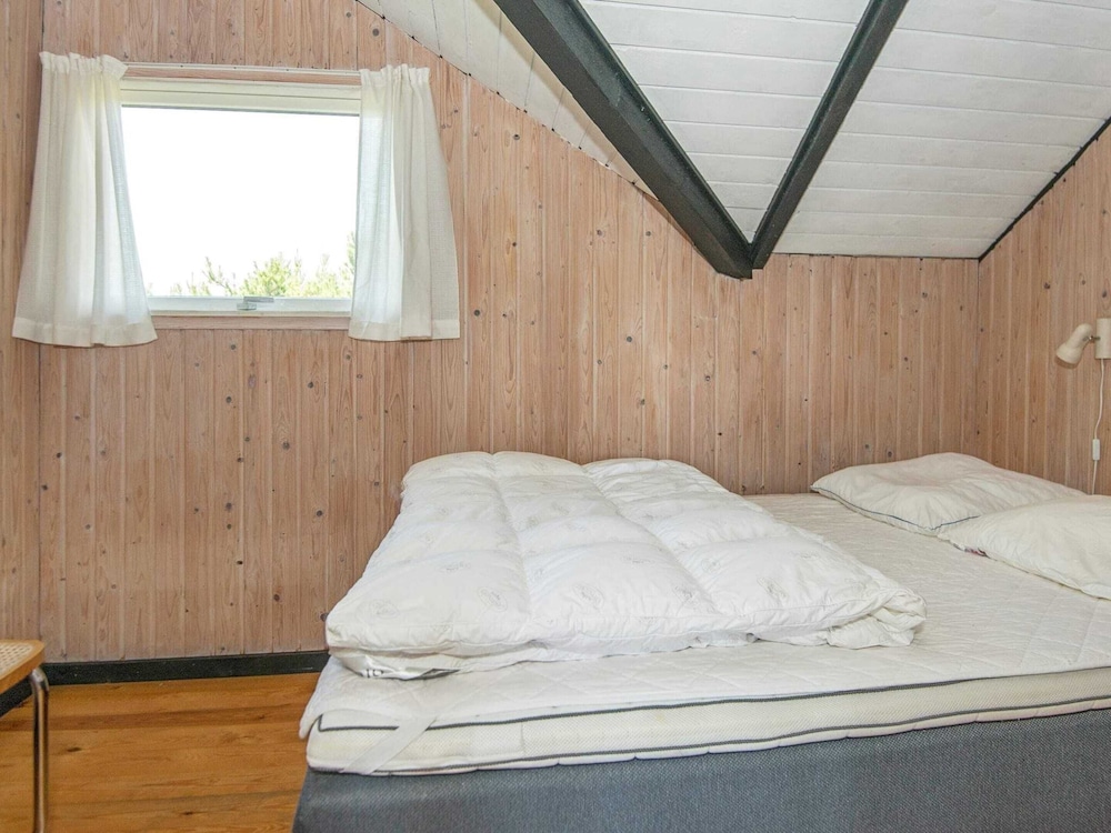 6 Person Holiday Home in Romo view 4