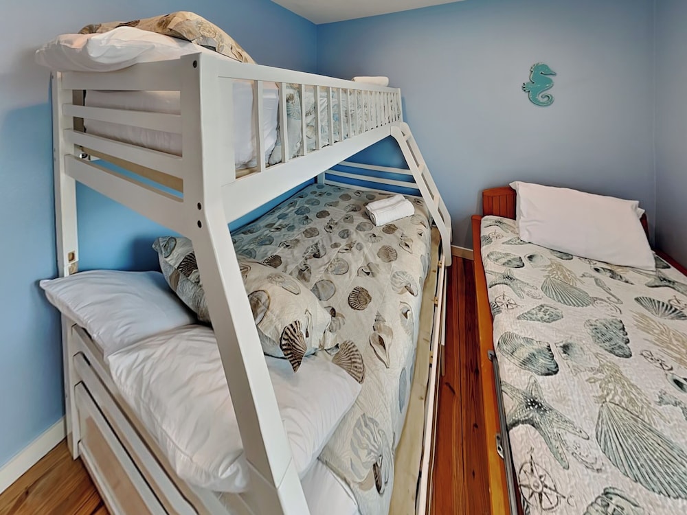 Seas The Day by Silver Sands Vacation Rentals