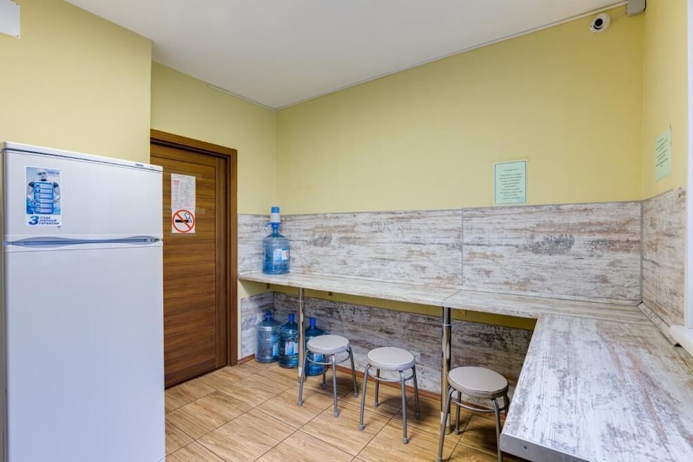 Yasenevo Hostel