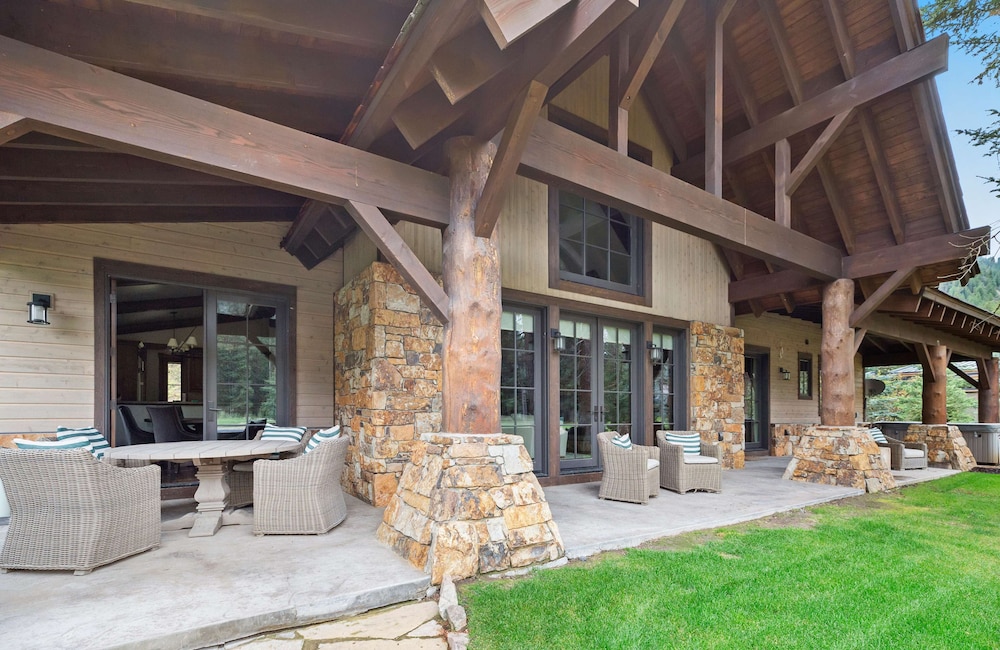 The Sylvan Lodge at Snake River Sporting Club