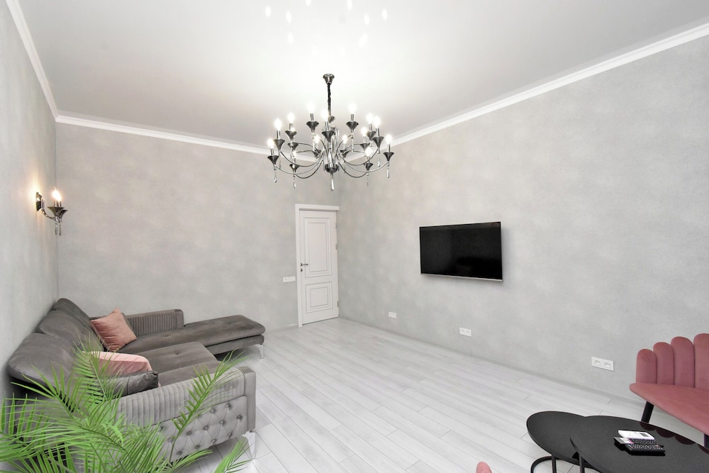 Apartment on Tigran Mets avenue