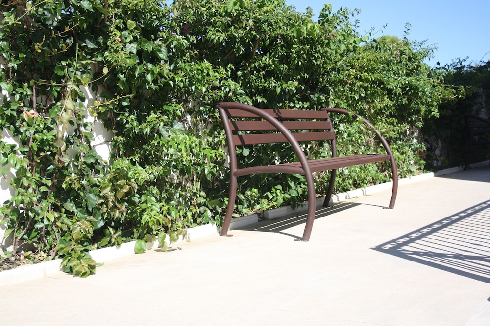Morello Beach Hotel