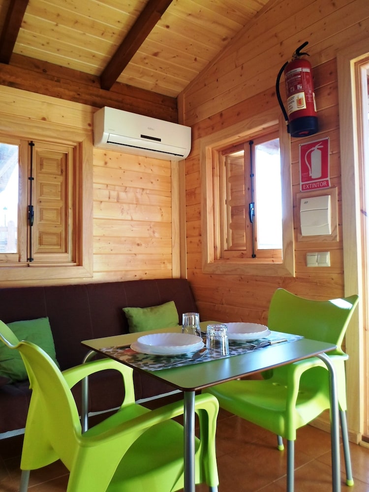 Camping Pueblo Blanco view 5