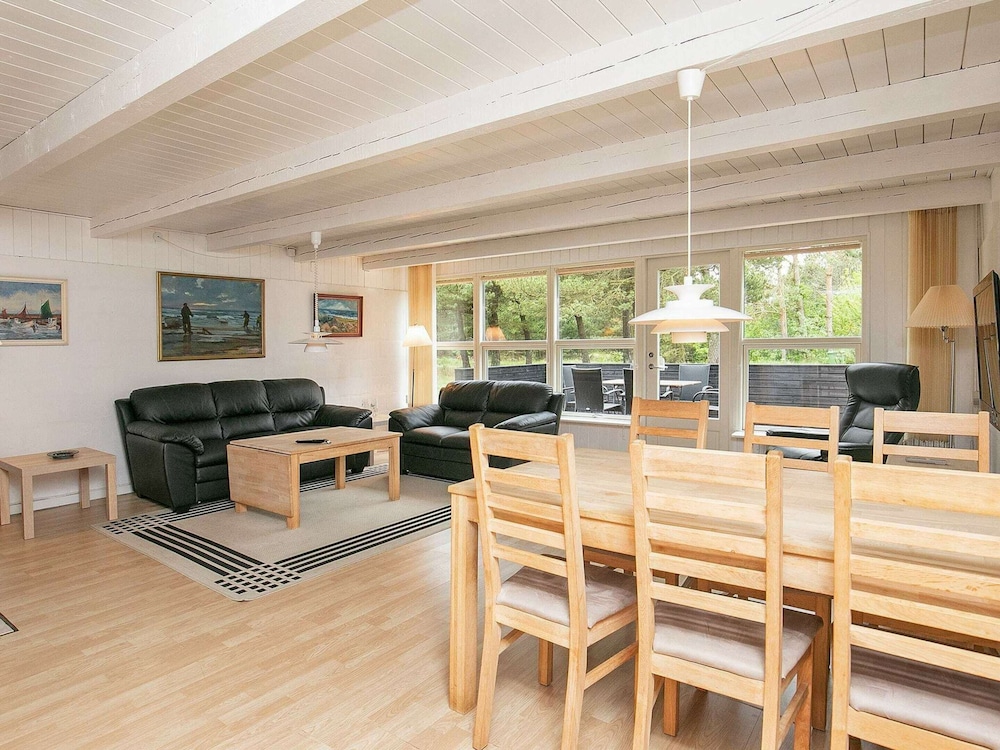 6 Person Holiday Home in Oksbol