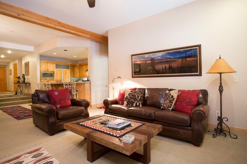 Trail's End Lodge at Deer Valley Resort - Two Bedroom Residence with Spa #406 2 Condo