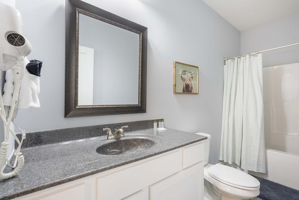 Stonebridge Escape Sleeps 8!