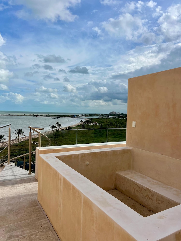 Penthouse Navela 405 Beachfront