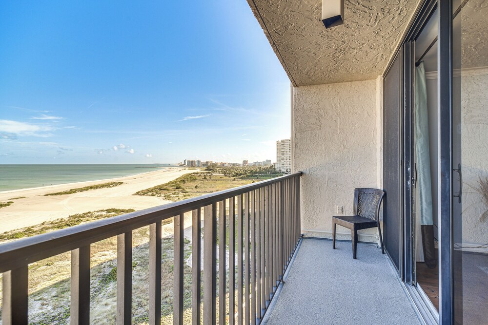 Walk to Beach & Eats: Condo w/ Pool in Clearwater!