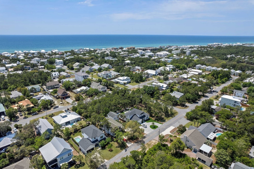 30A Good Vibes by Avantstay Private Pool + Bikes Beach Access