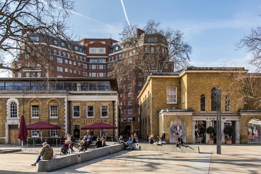 Cadogan Street III by Onefinestay