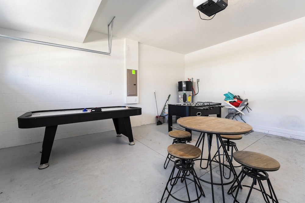 Large 7BR Villa Pool Great for Families