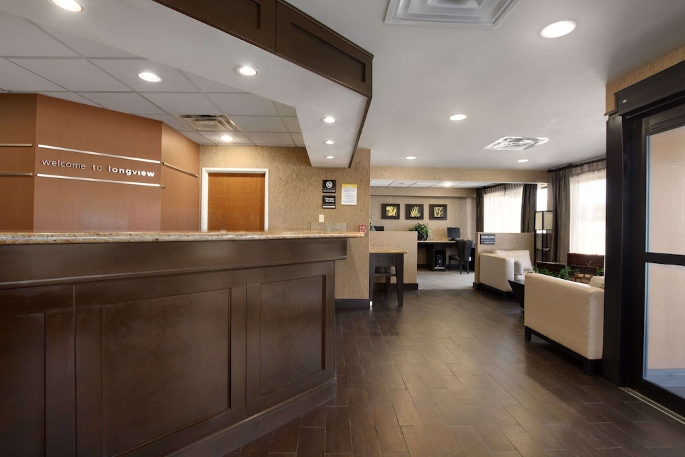 Longview Vacations - Days Inn by Wyndham Longview South - Property Image 23
