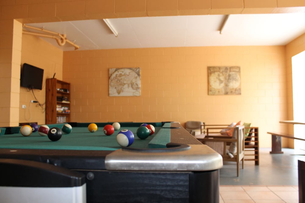 Civic Guest House - Hostel