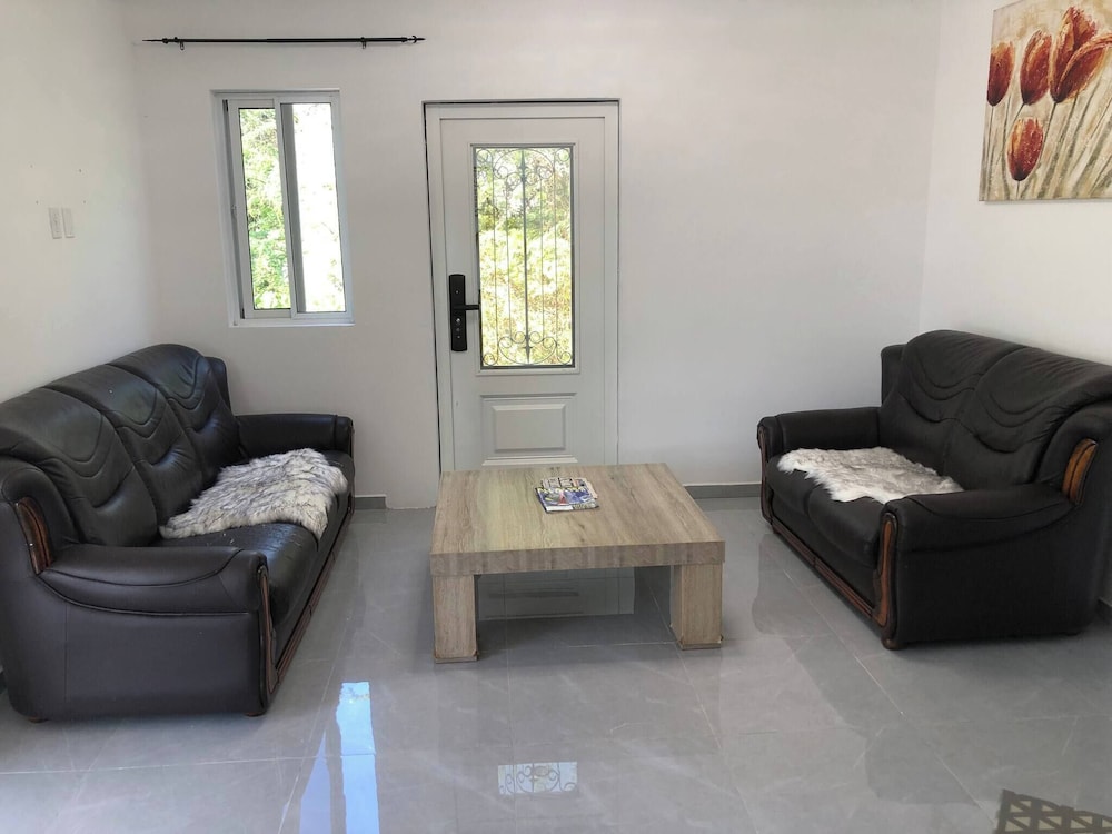 Peaceful Willemstad Getaway - Entire Apartment for Rent