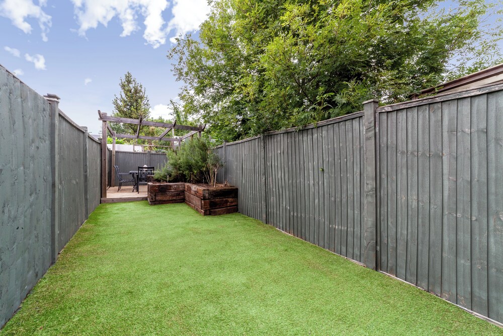 outdoor bbq area