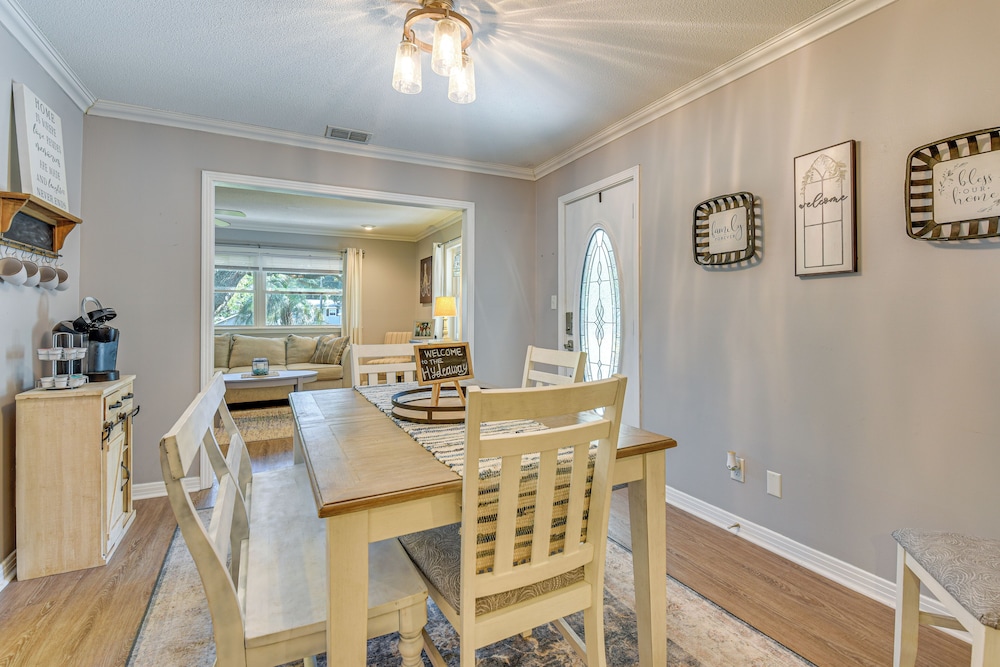 Spacious Home w/ Hot Tub in Fort Walton Beach!