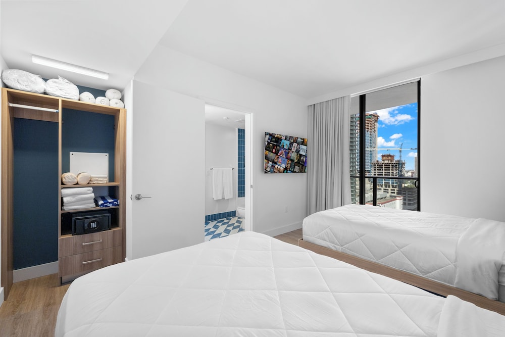 Luxury Condos in Downtown Miami
