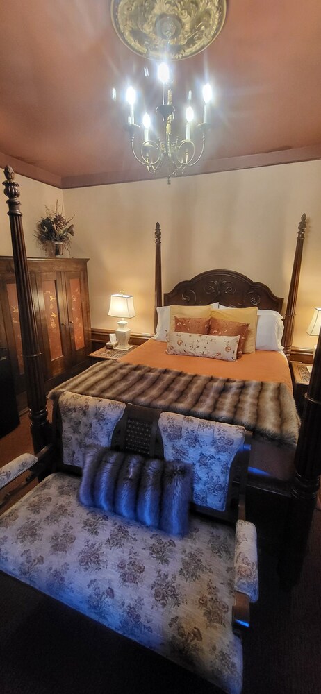 The Tamworth Hotel