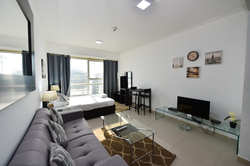 RIT - Charming Furnished Studio JLT