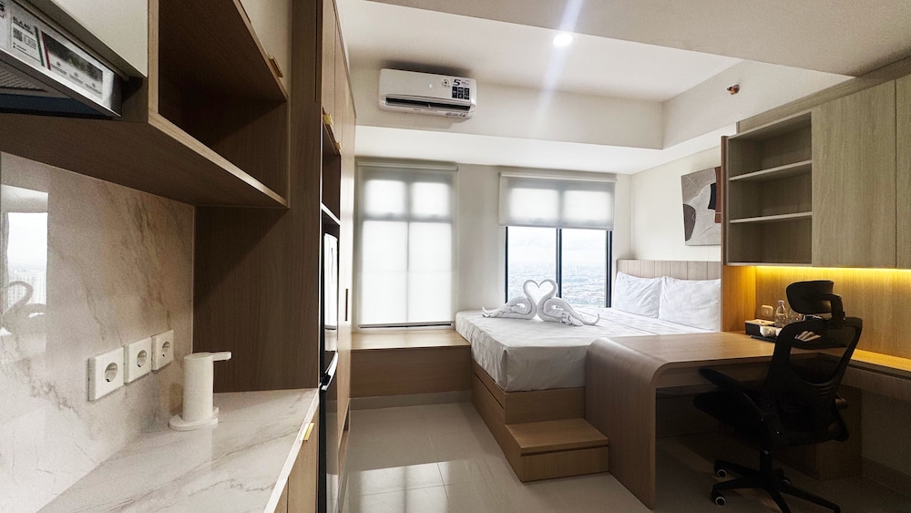 Pollux Chadstone Cikarang