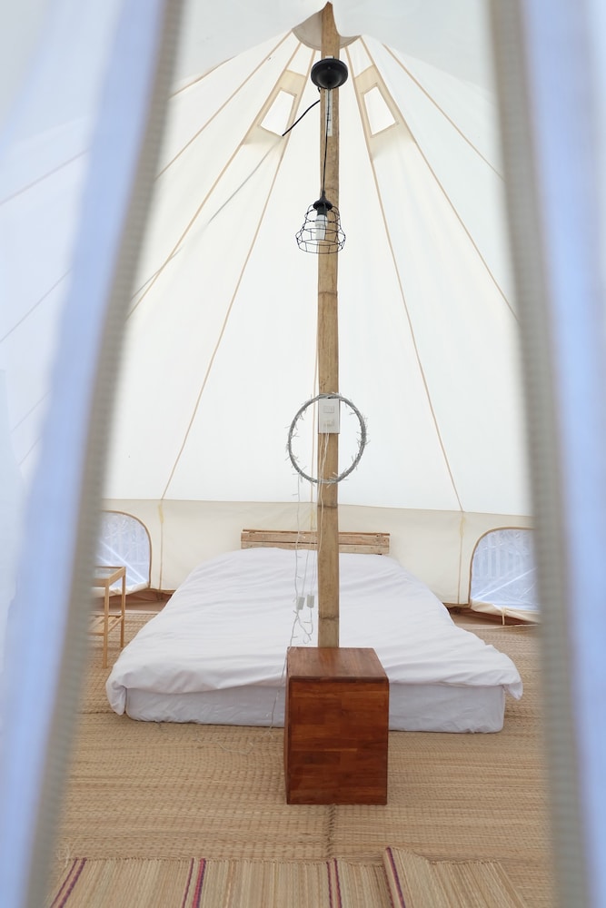 Hotel Camp Story Chiangmai - Image 1