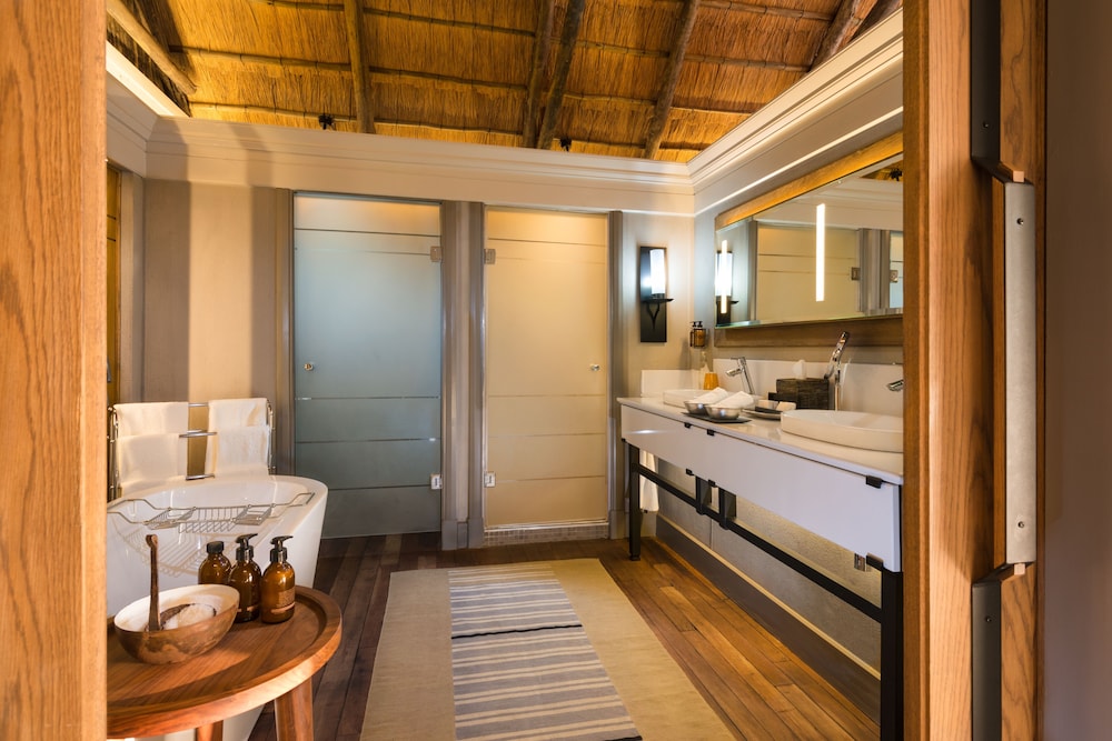 Chobe Water Villas