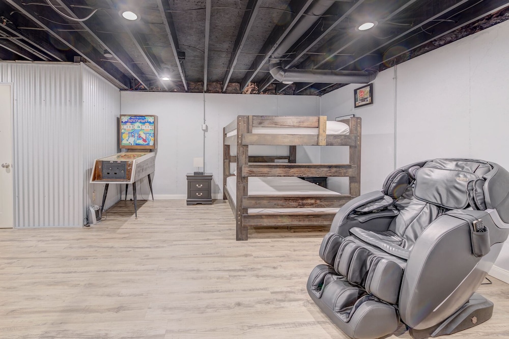 Remodeled and Inviting Free EV