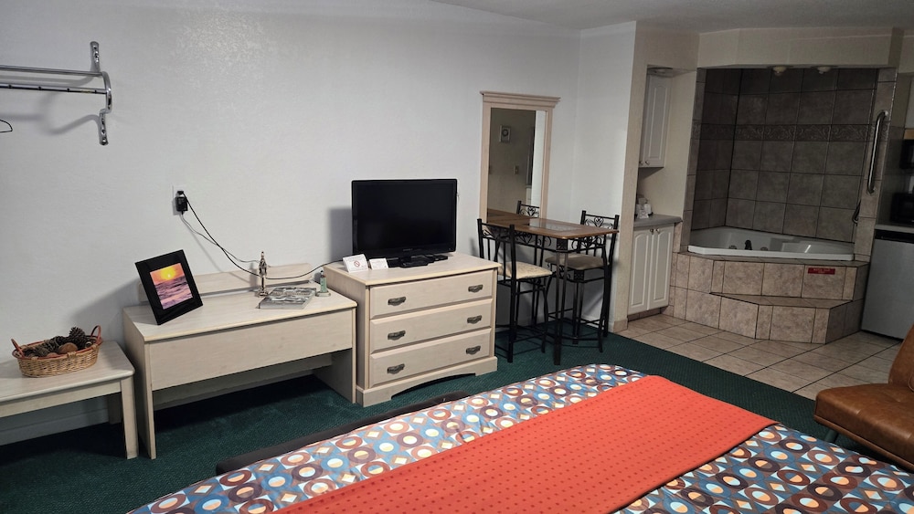 Merida Inn and Suites