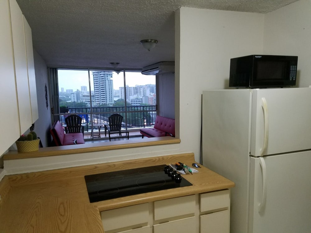 Delmonico PH Apartment