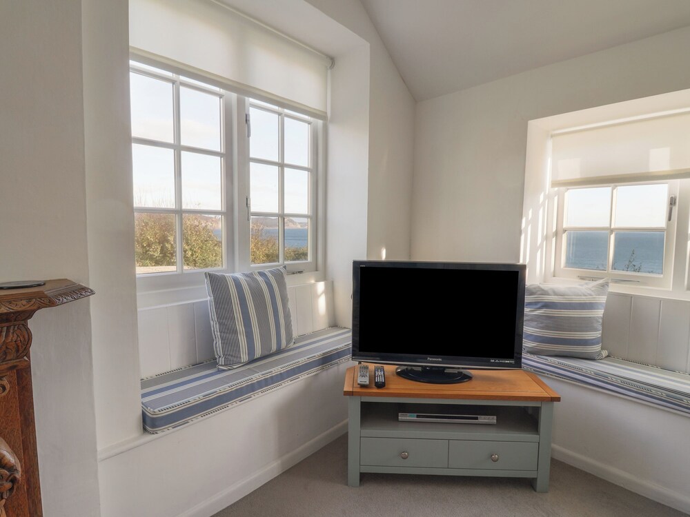 4 East Cliff