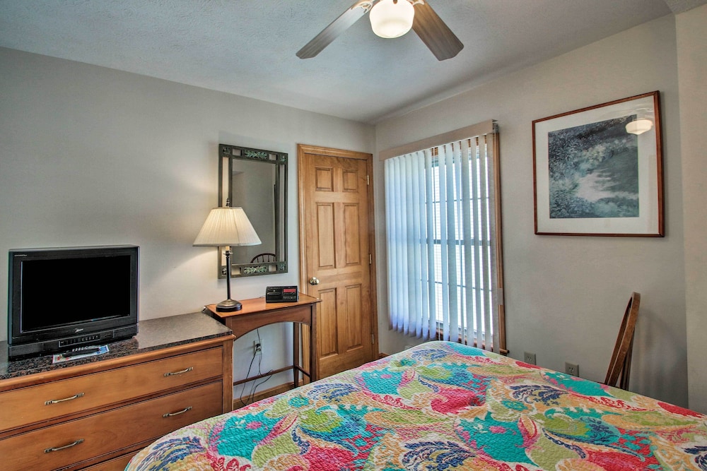 Apt in Old Orchard Beach - Walk to Bay + Pier