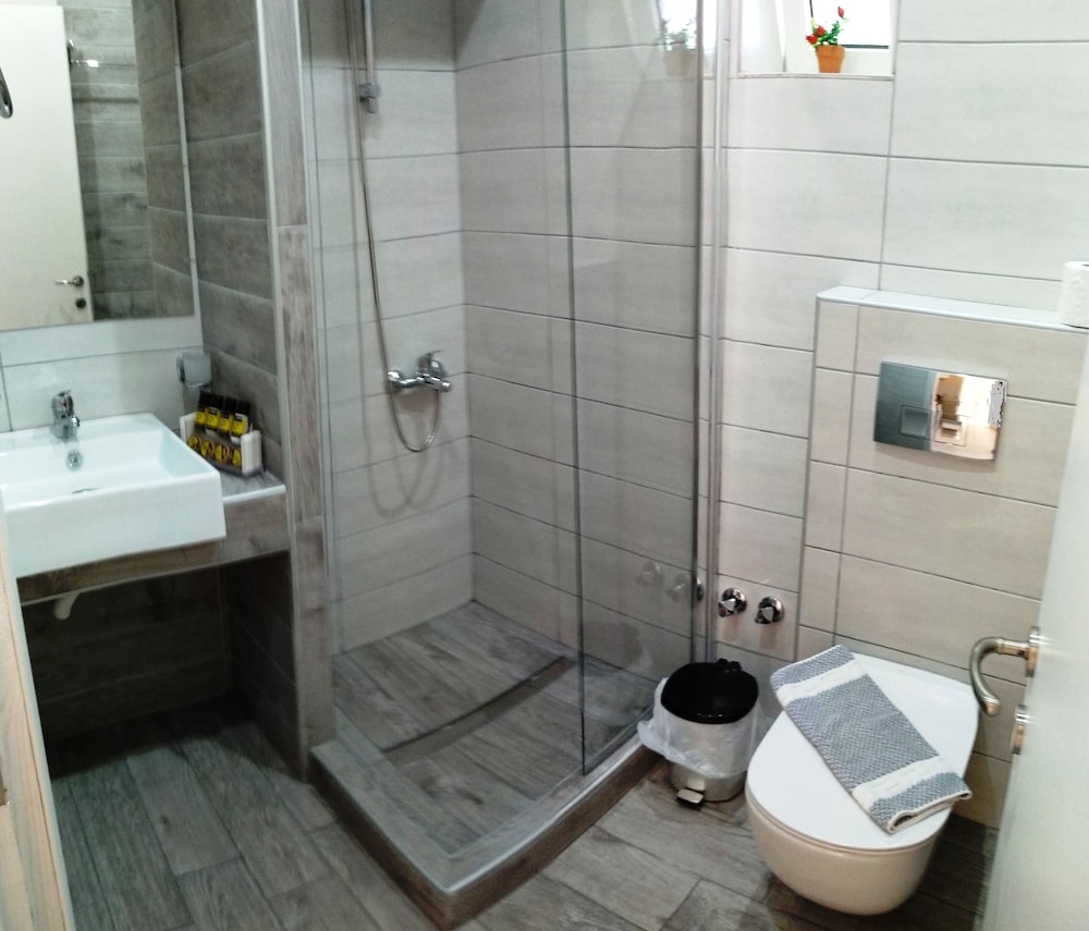 Photo 48