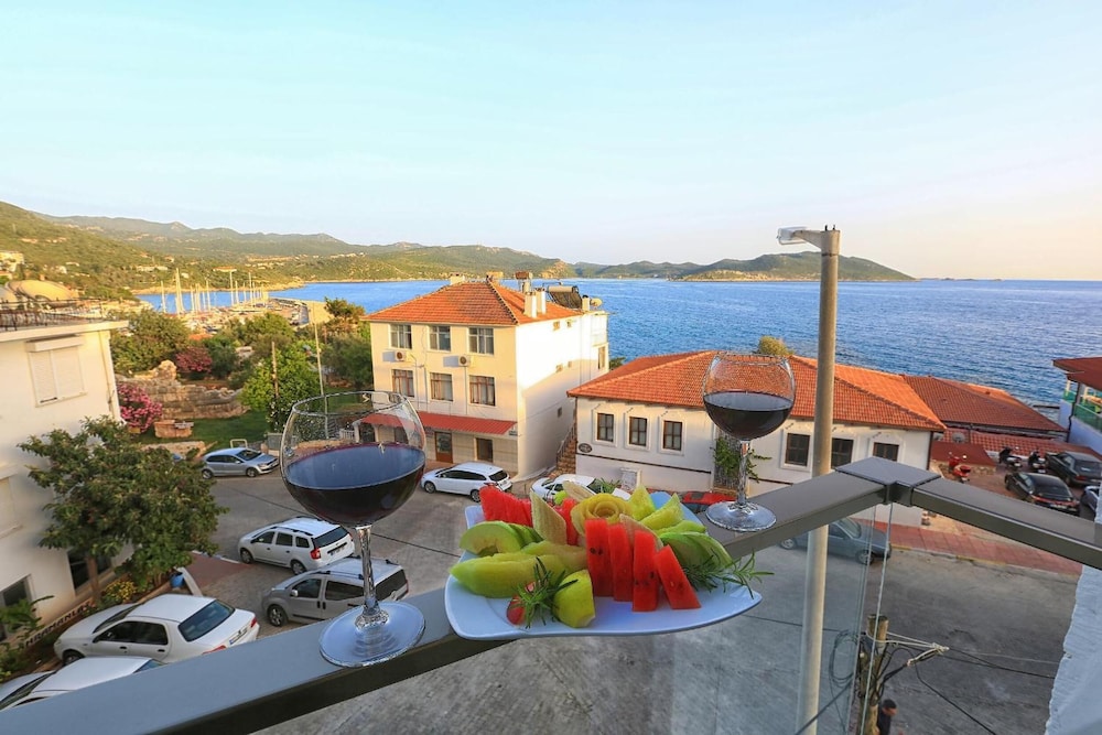 Erdem City Hotel - Image 16