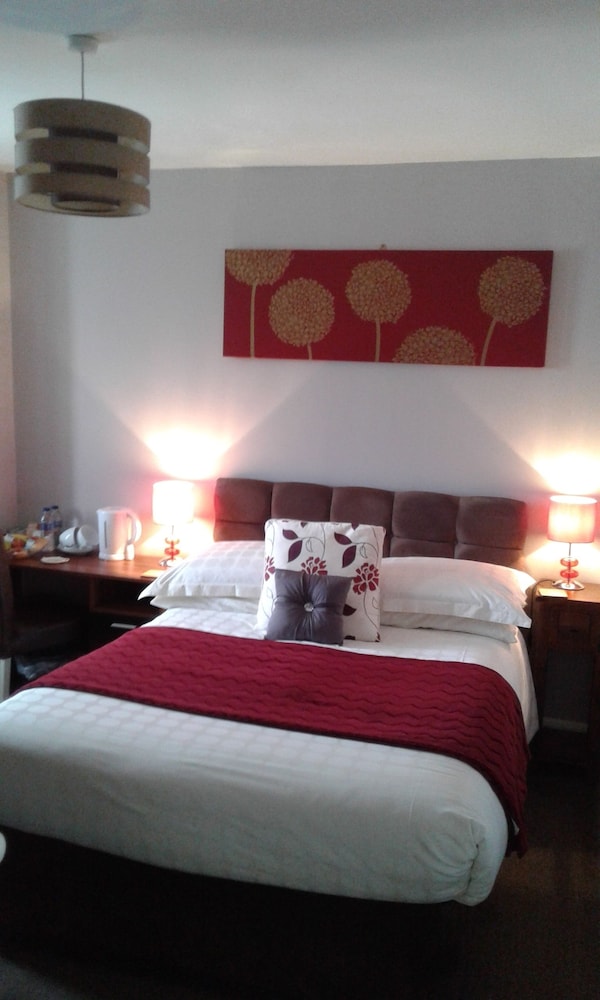 Adelphi Villa