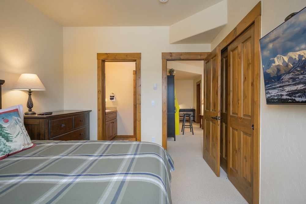 Cloudline Chalet 3 Bedroom Townhouse