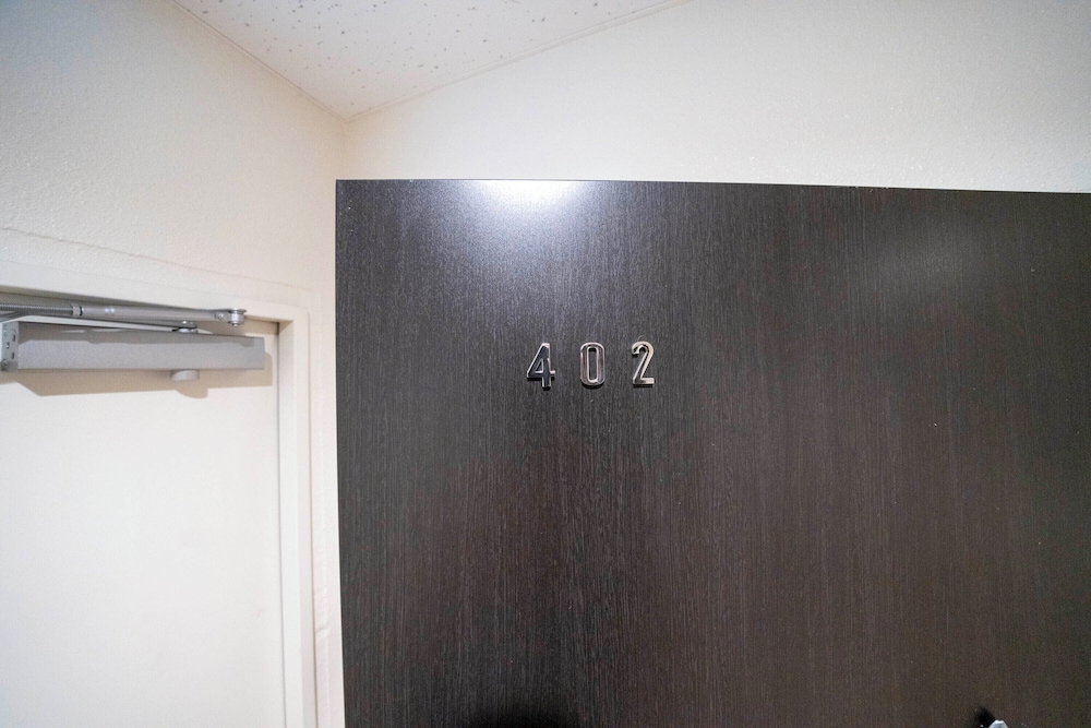 HILLS SAPPORO 402