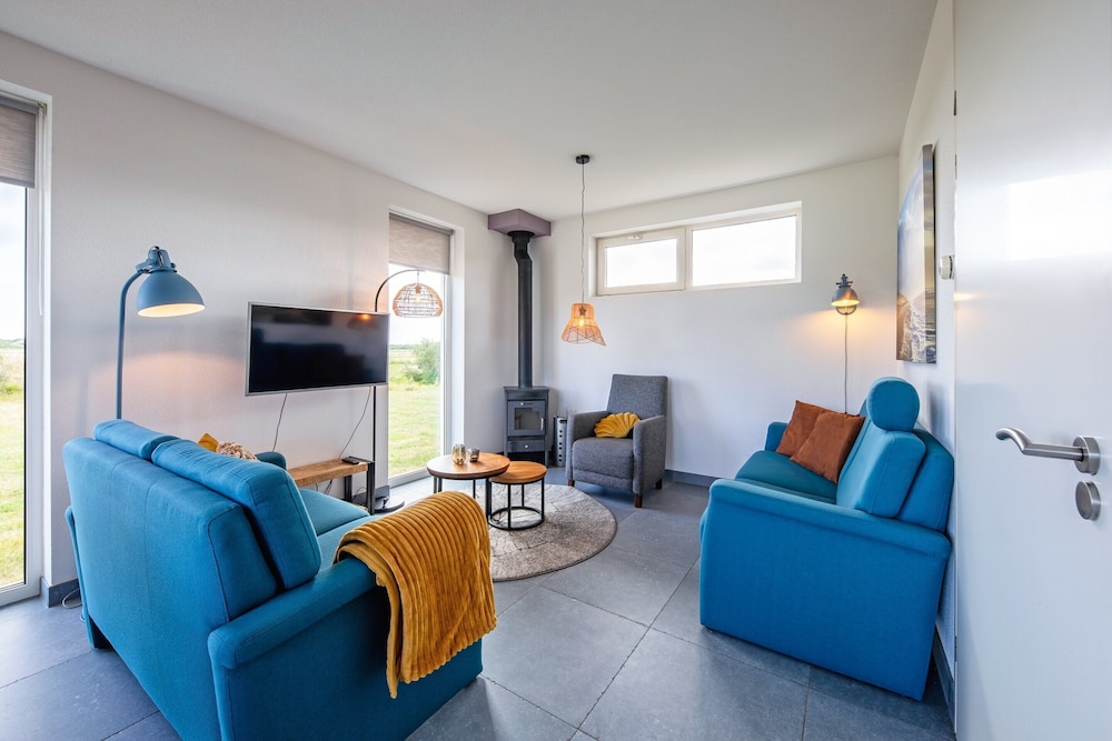 Holiday Home With Pets-friendly