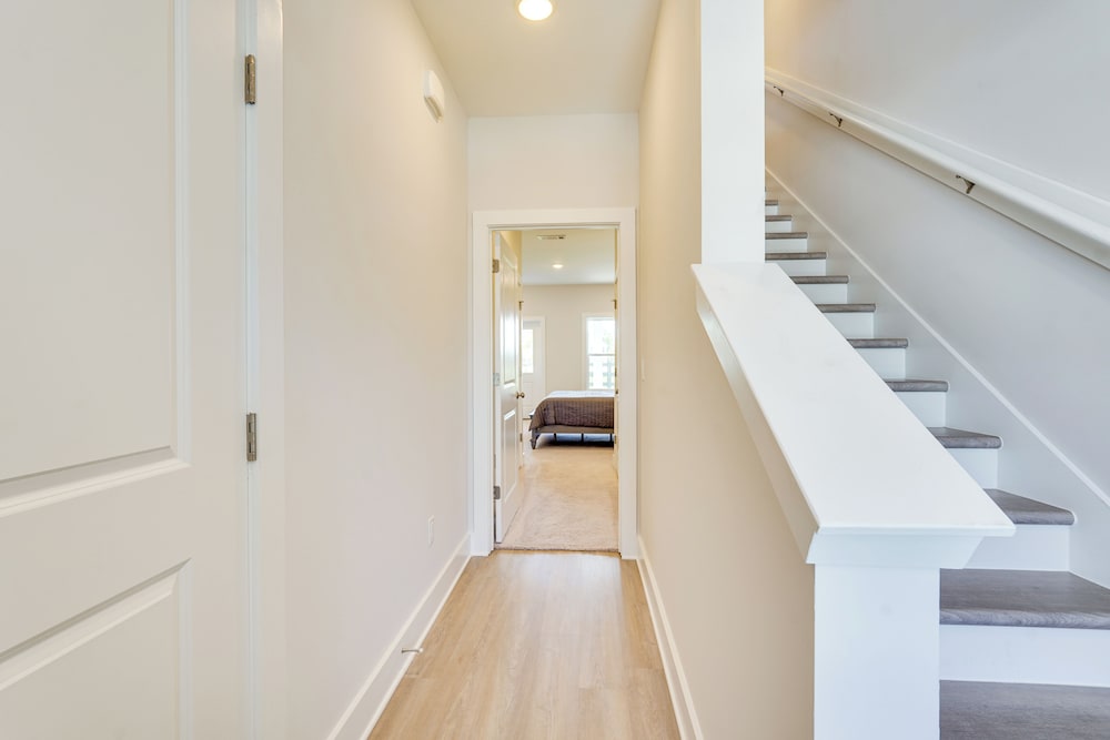 2 Mi to Ocean: Townhome w/ Pool & Dog Park in Pcb!