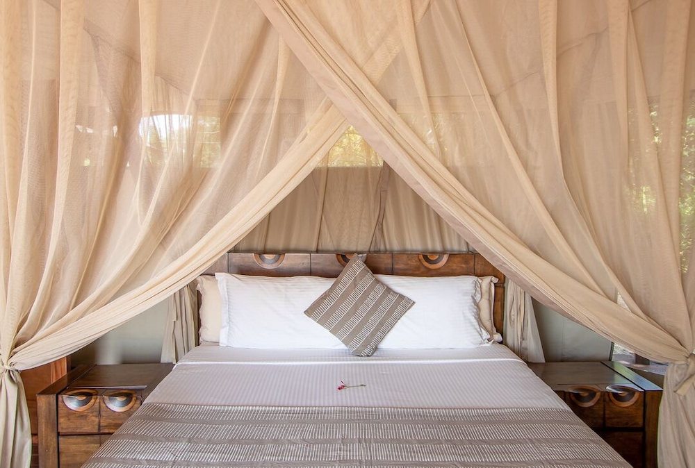 Mopani Safari Lodge view 3