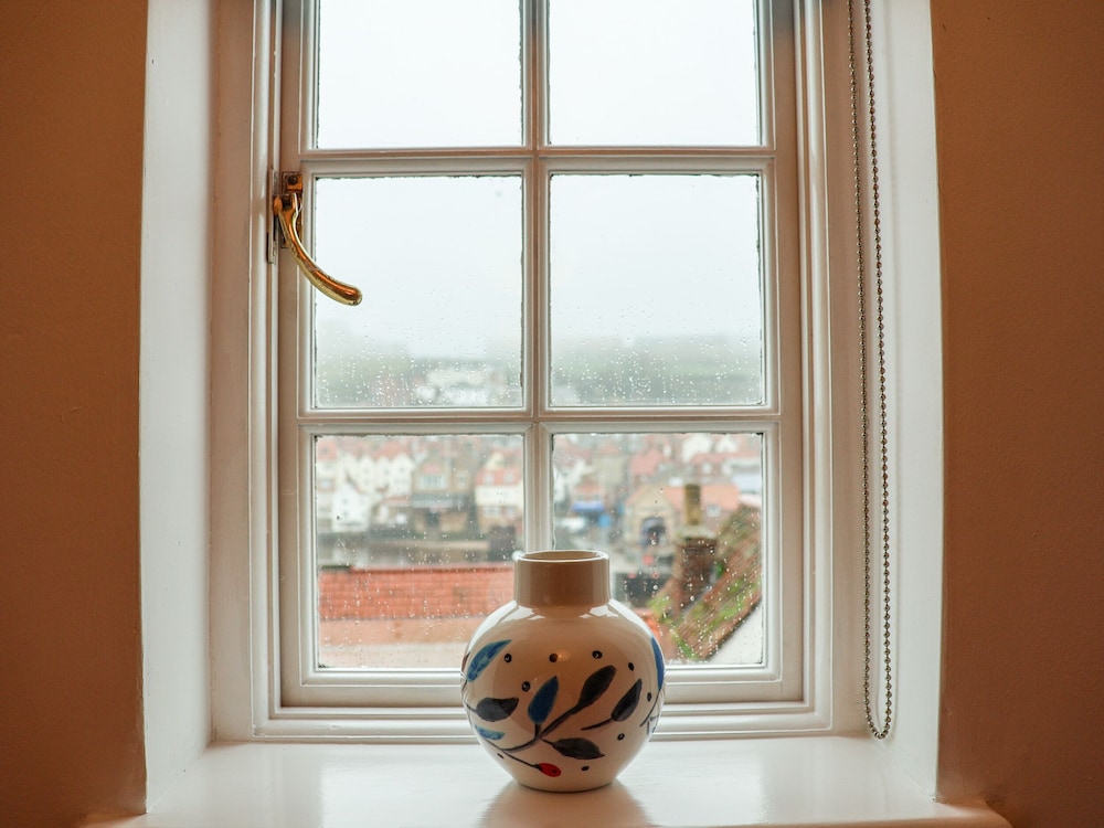 Storm Cottage