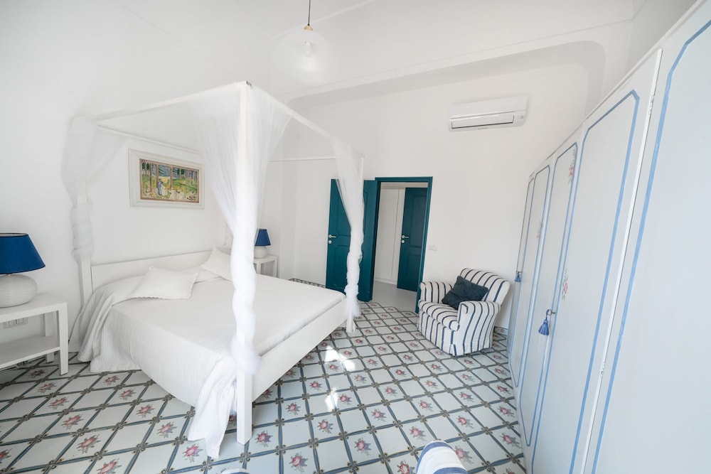 Cocor Capri by Elite Villas