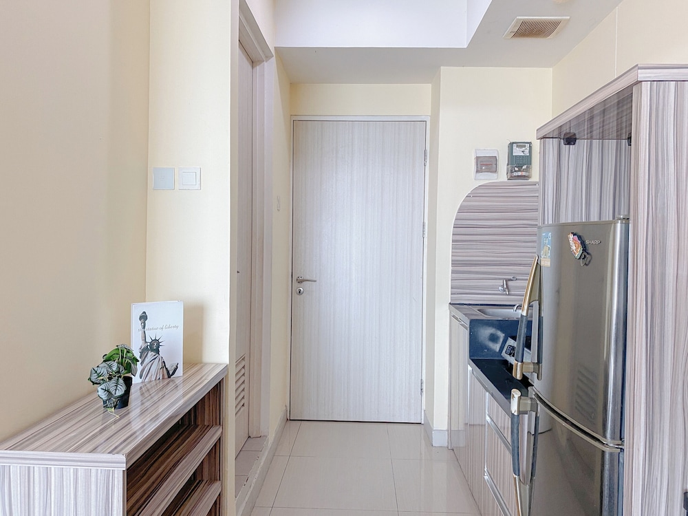 Modern Style Studio Apartment Grand Kamala Lagoon