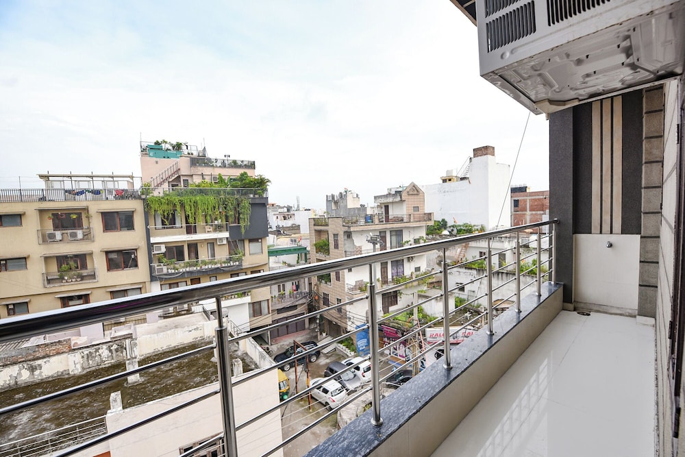 Fabhotel Dd Green Residency