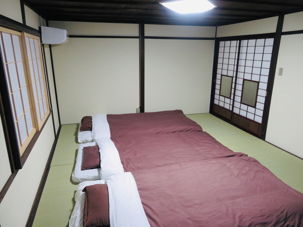 Utatei Nada view 4