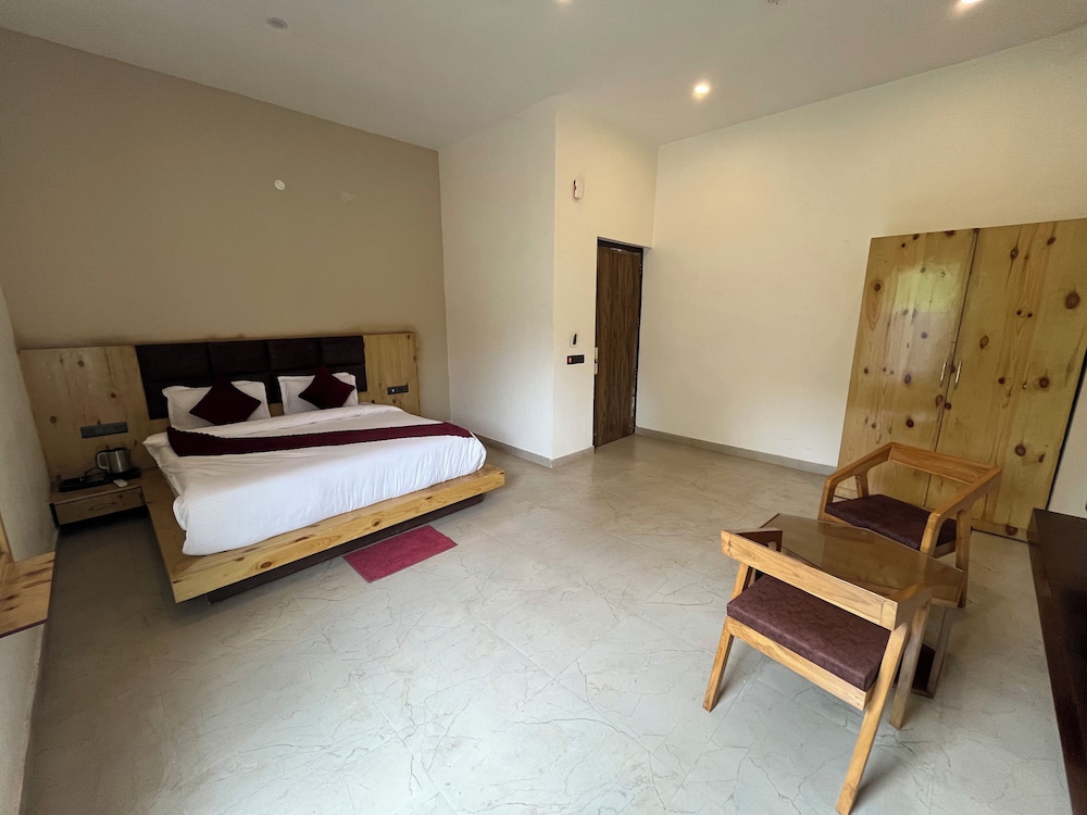 River Home Stay